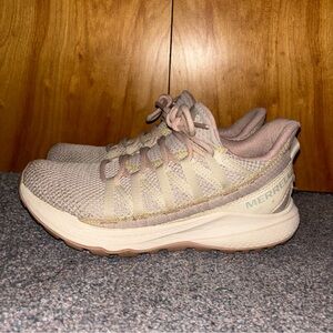 Merrell Light Pink Bravada Edge Trail Running Sneaker- Size 7.5. GUC.